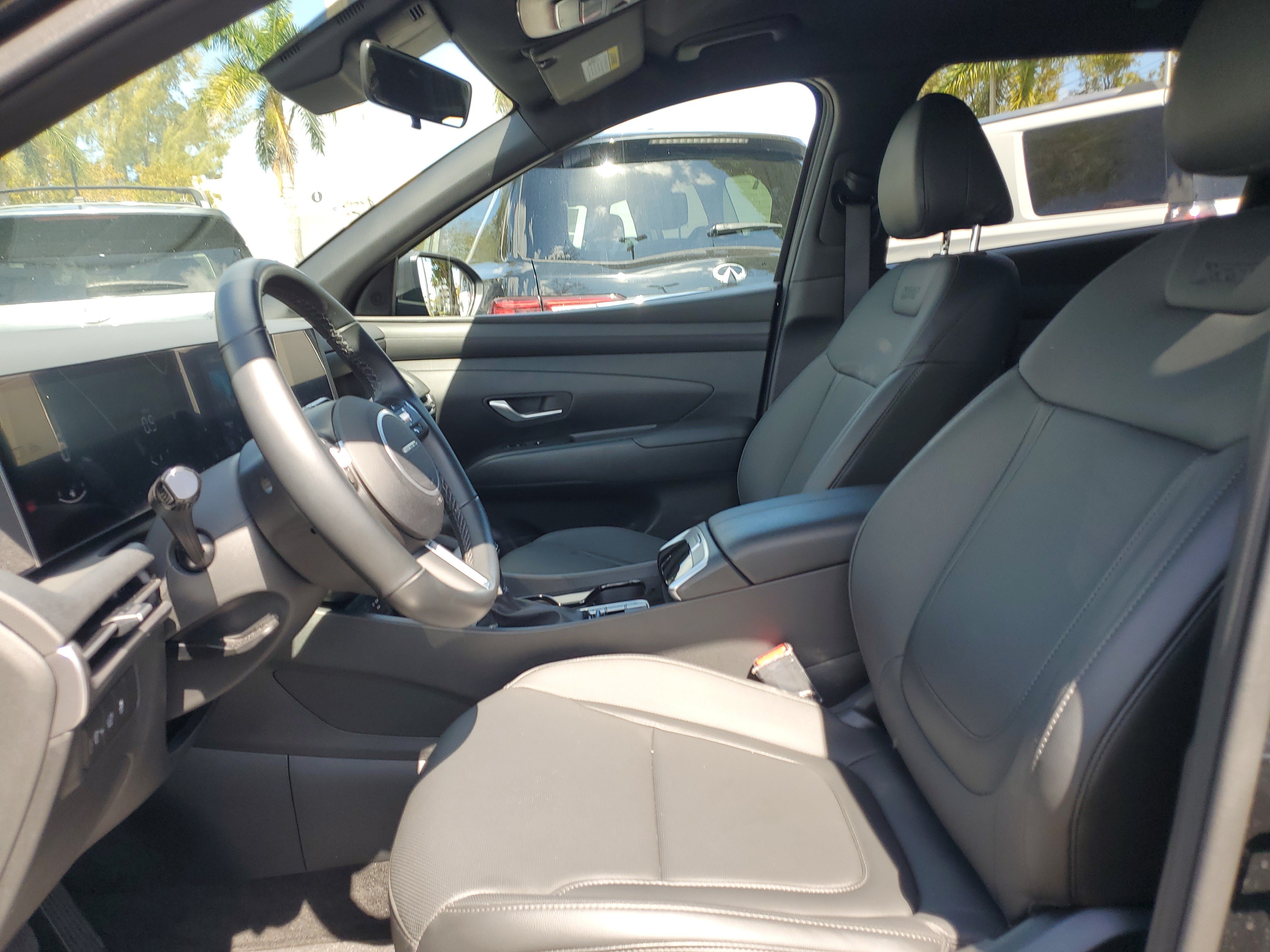 Used 2025 Hyundai Tucson XRT FWD image 13