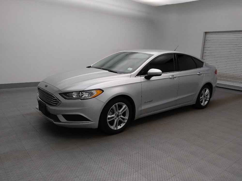 Used 2018 Ford Fusion S FWD image 2
