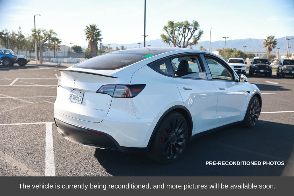 Used 2023 Tesla Model Y Performance image 5