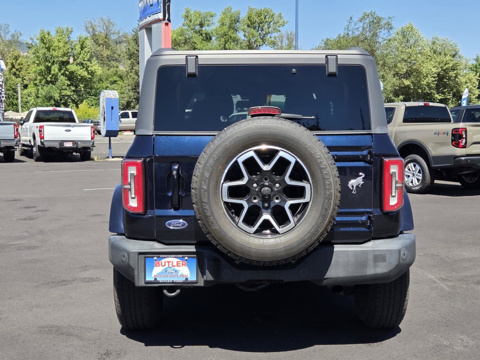 Used 2021 Ford Bronco Outer Banks AWD/4WD image 6