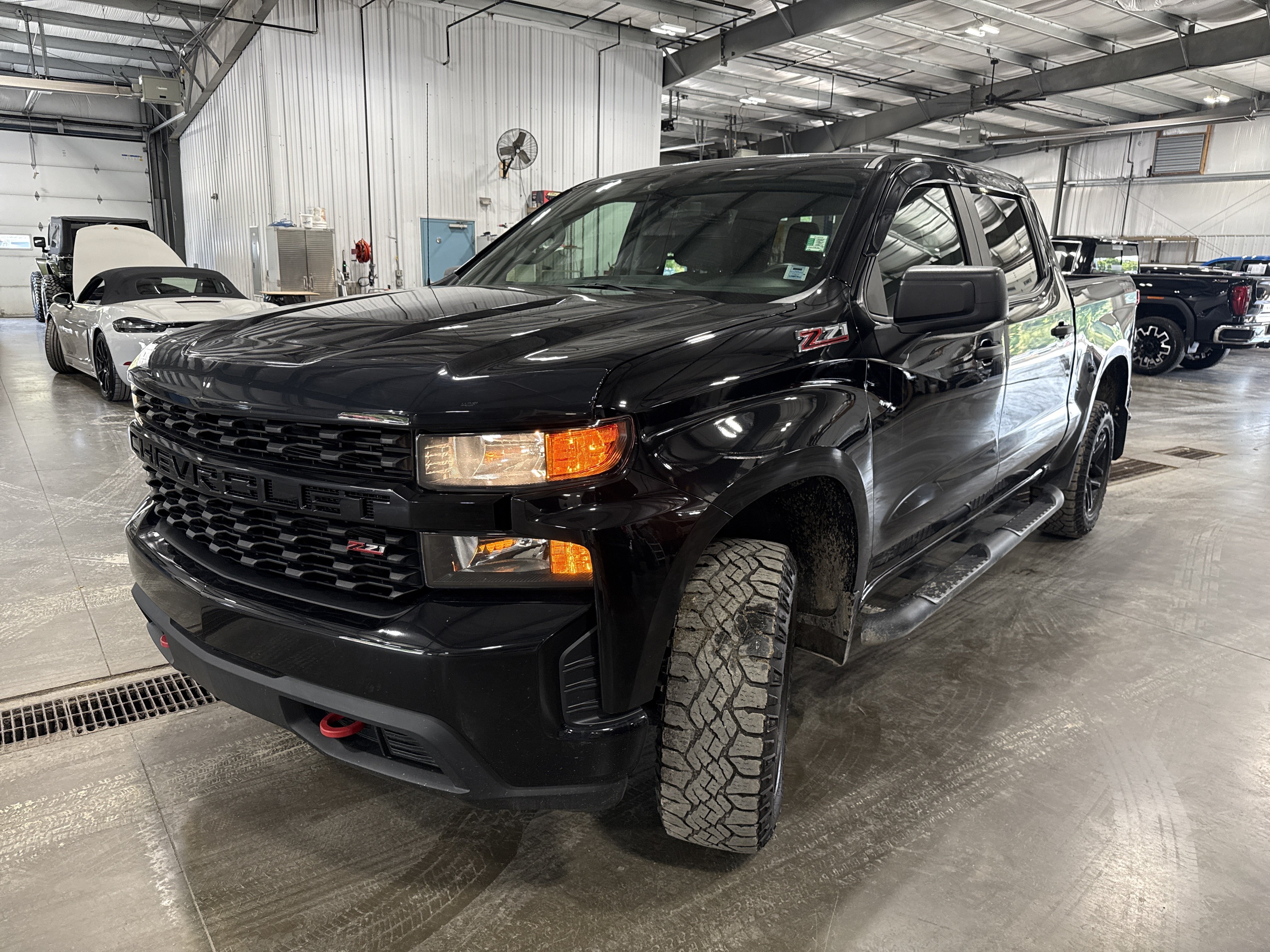 Used 2020 Chevrolet Silverado 1500 Custom Trail Boss w/ Custom Convenience Package AWD/4WD image 6