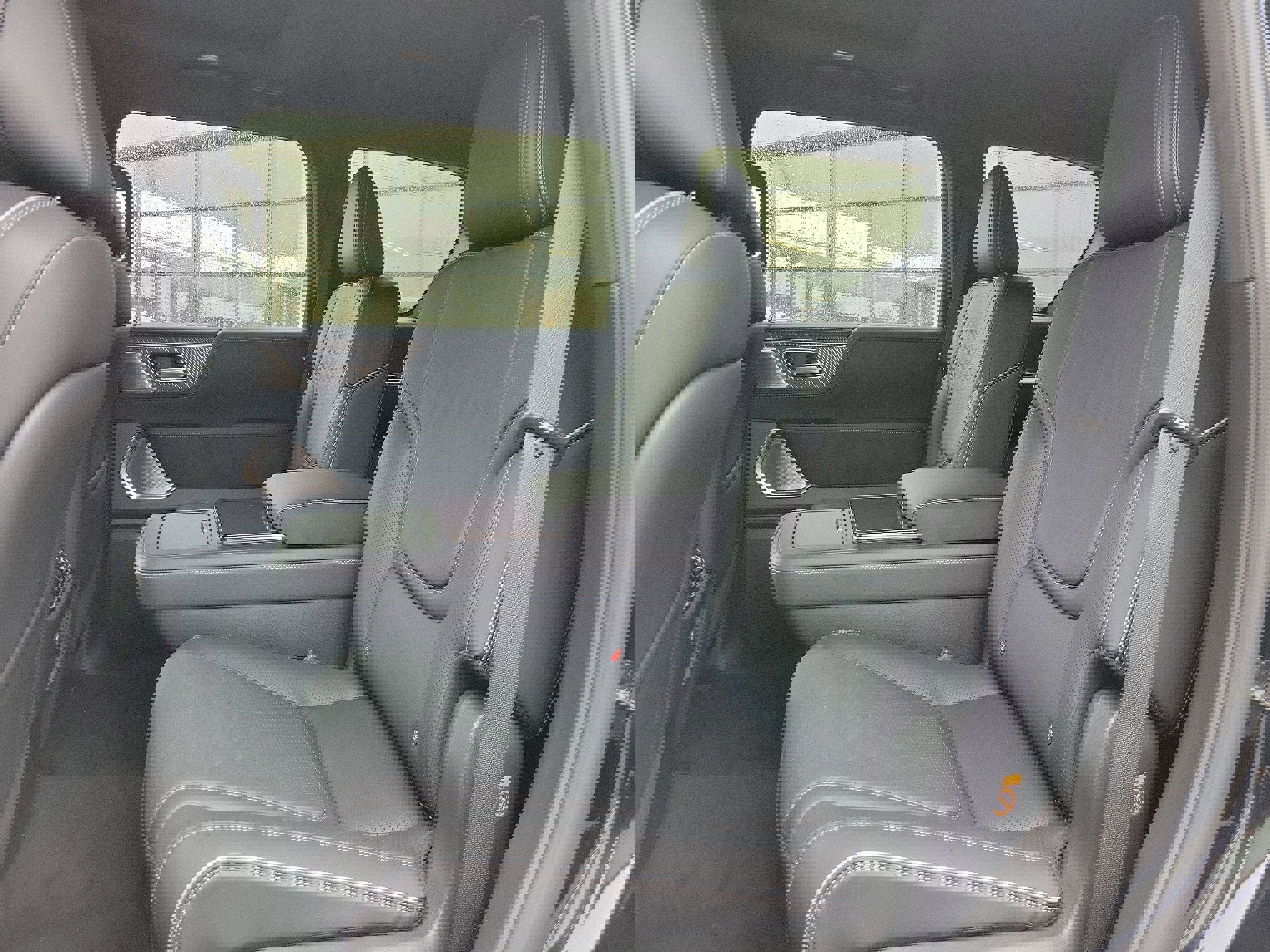 New 2026 INFINITI QX80 Autograph image 28