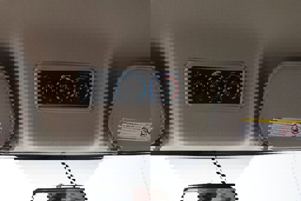 Used 2023 Chevrolet Express 3500 LS image 22