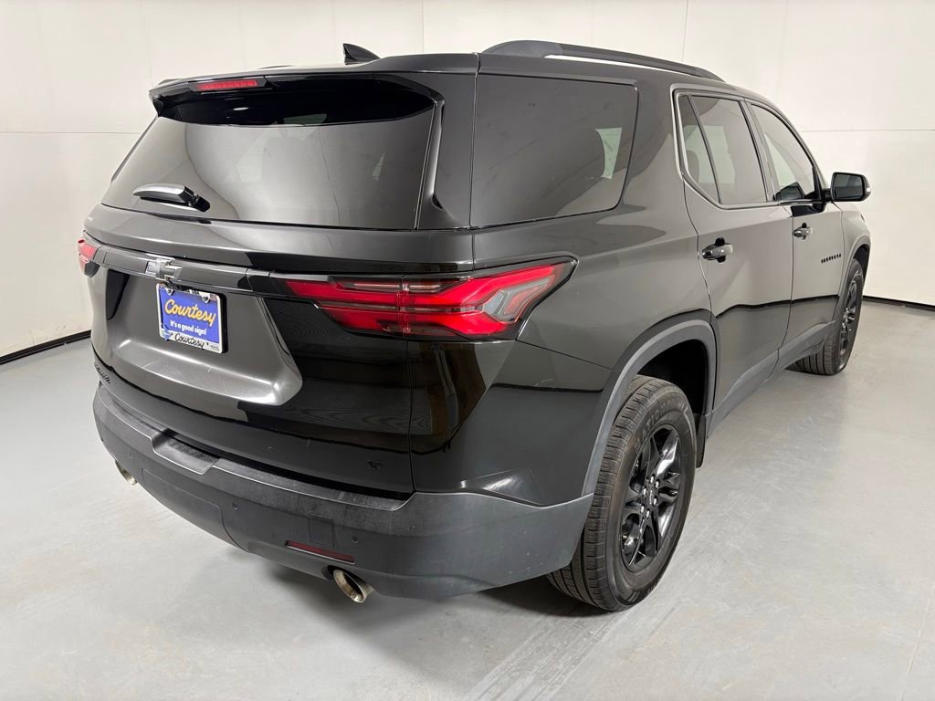 Used 2023 Chevrolet Traverse LT FWD image 8