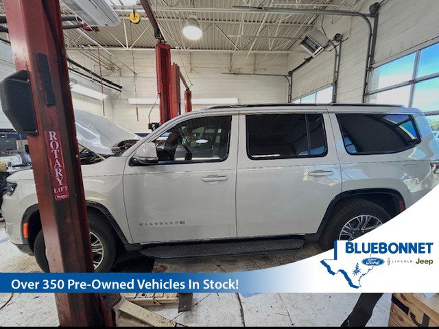 Used 2022 Jeep Wagoneer Series III w/ Flexible Seating Group