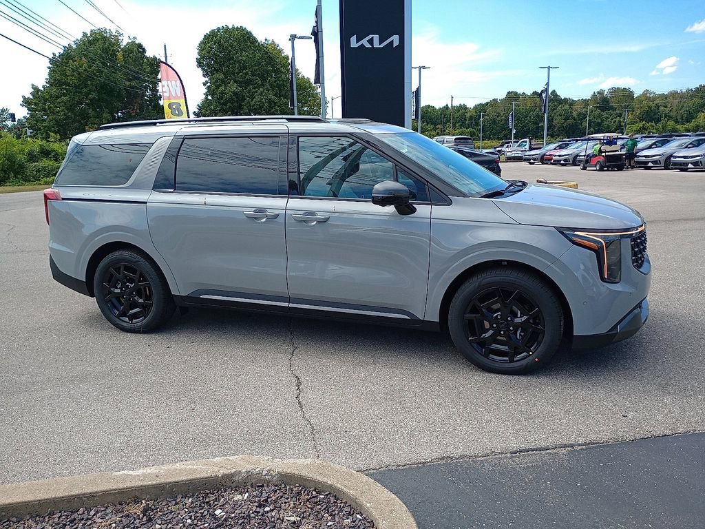 New 2026 Kia Carnival SX w/ SX Dark Edition Package image 2