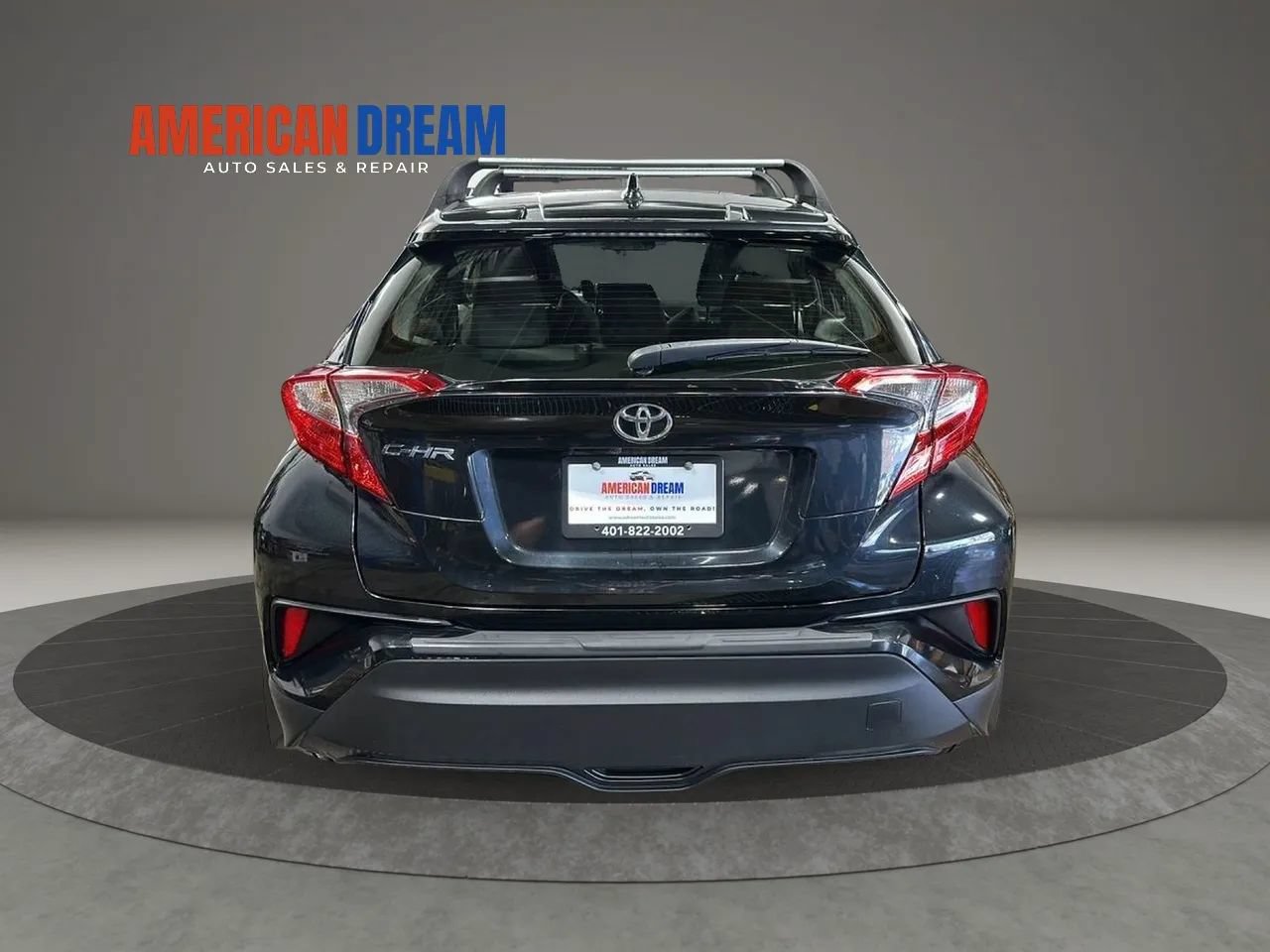Used 2021 Toyota C-HR LE FWD image 4