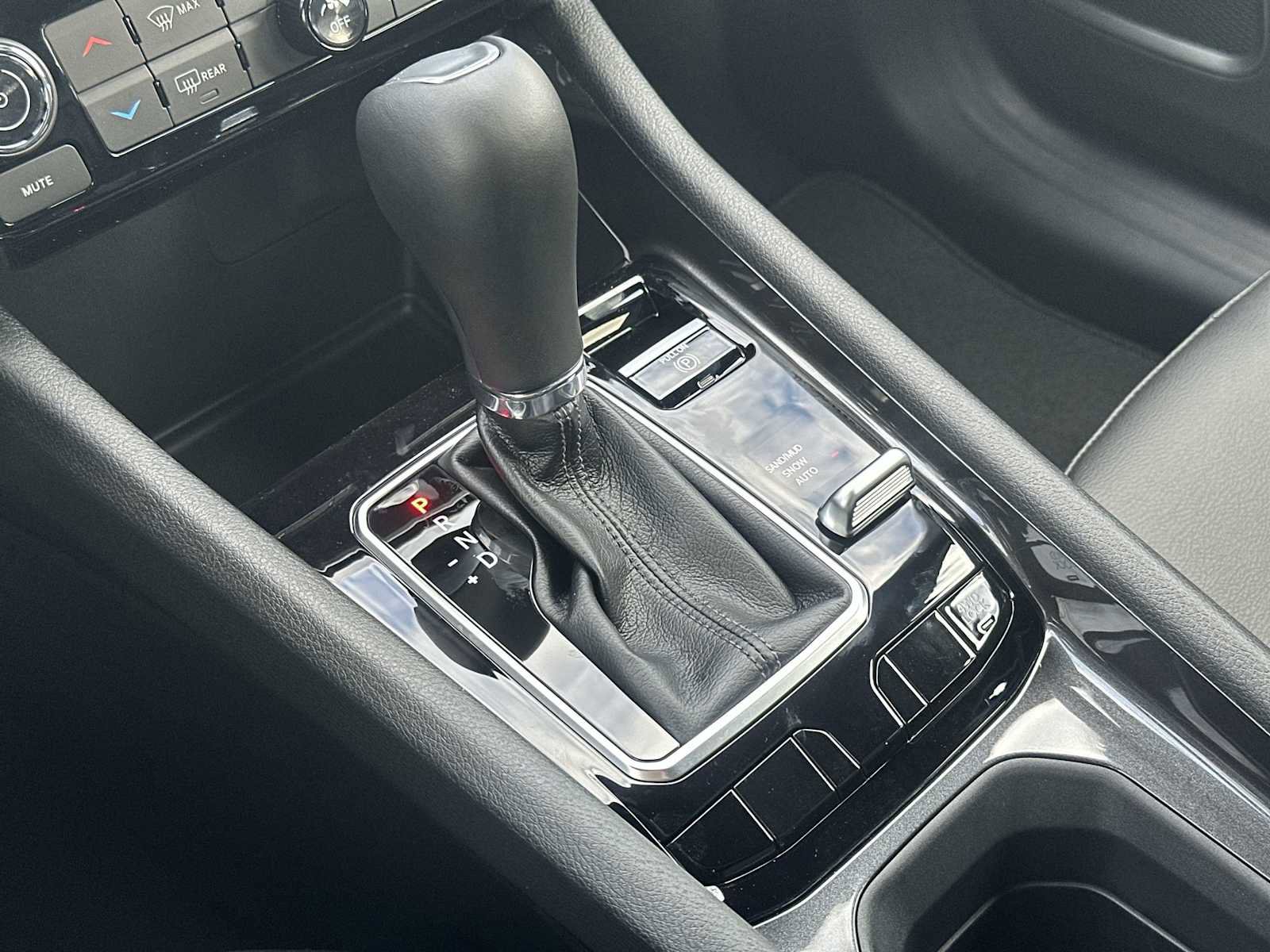 New 2026 Jeep Compass Latitude image 19