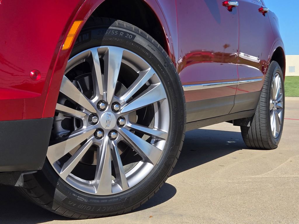 Used 2023 Cadillac XT5 Premium Luxury w/ Technology Package image 8