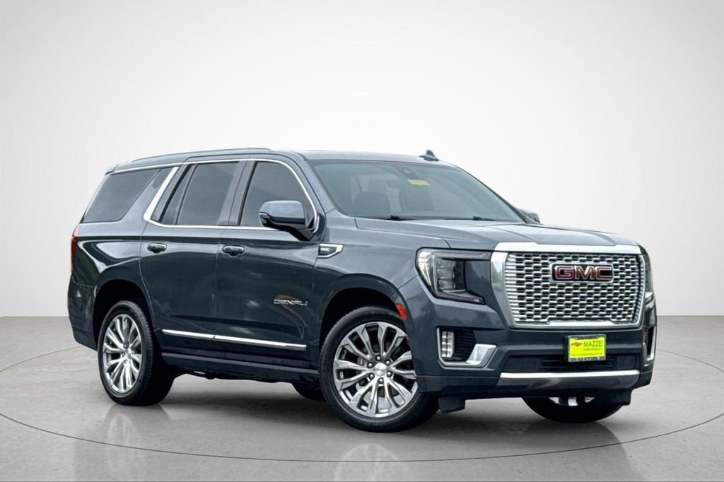 Used 2021 GMC Yukon Denali w/ Denali Premium Package image 2