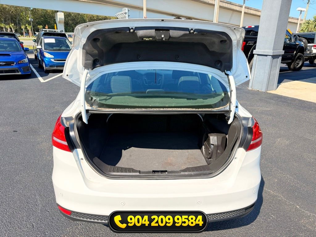Used 2018 Ford Focus SEL FWD image 23