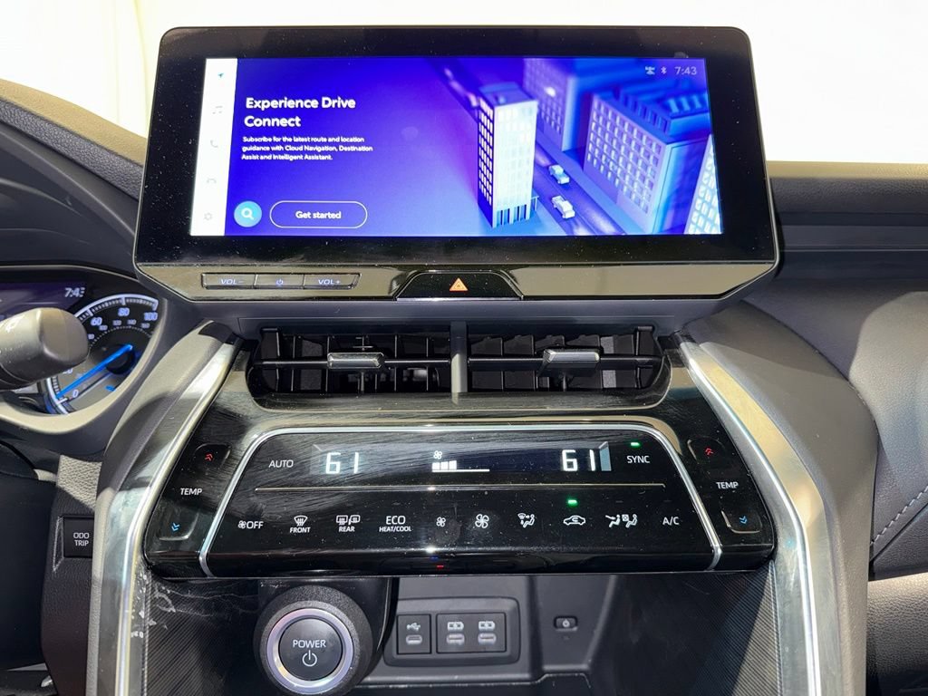 Certified 2023 Toyota Venza XLE AWD/4WD image 26