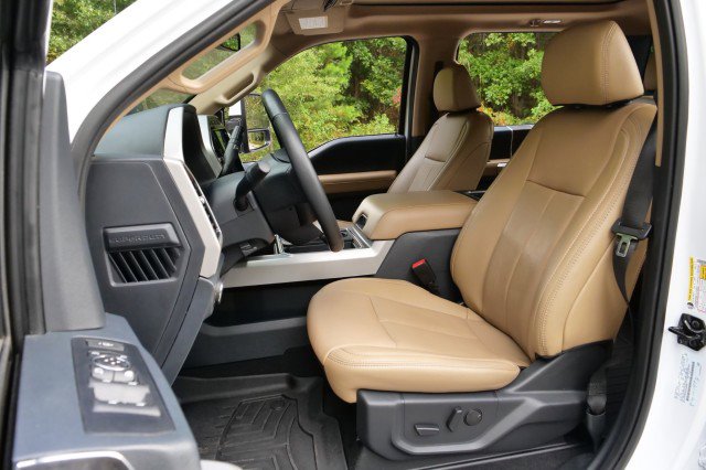 Used 2022 Ford F250 Lariat w/ Tremor Off-Road Package image 3