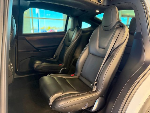 Used 2021 Tesla Model X Long Range image 22