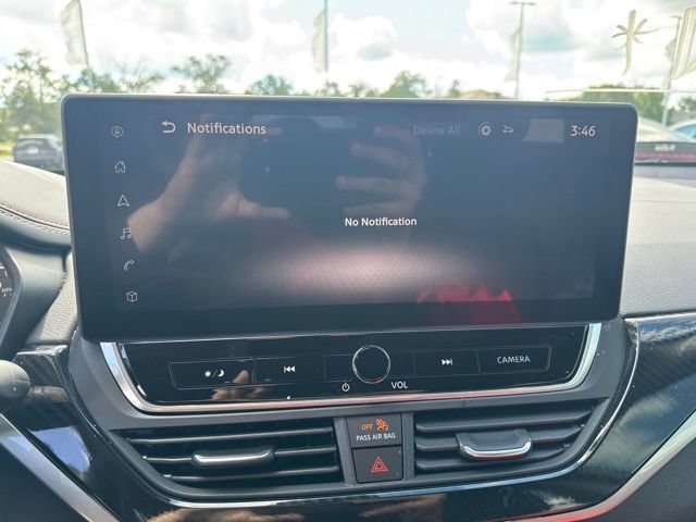 Used 2024 Nissan Altima 2.0 SR FWD image 33