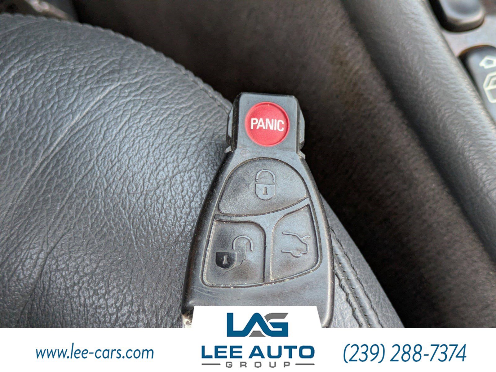 Used 2002 Mercedes-Benz CLK 320 Cabriolet image 24