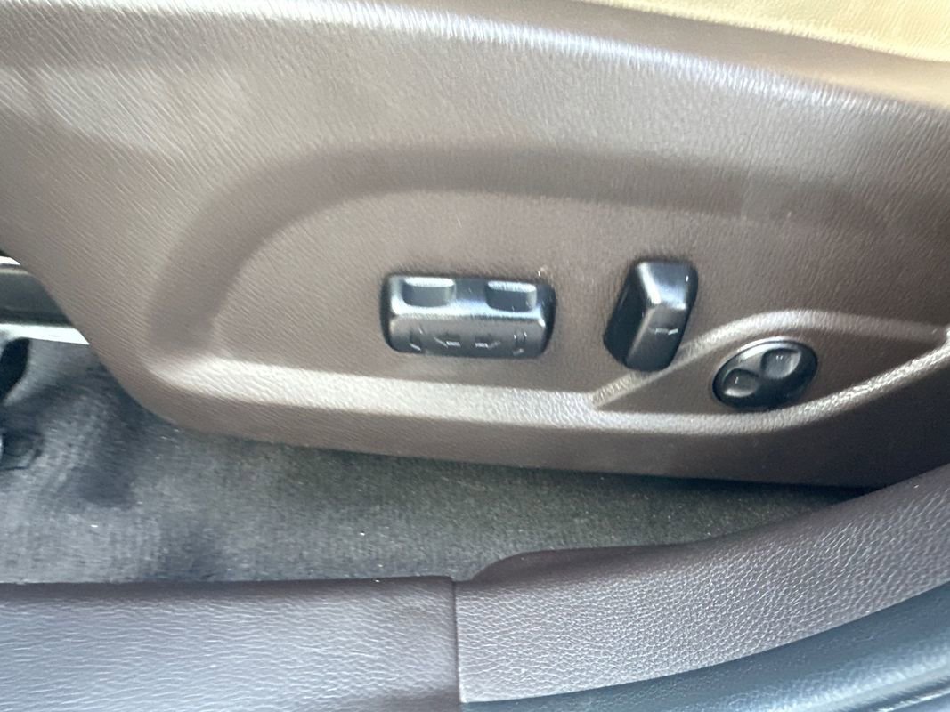 Used 2017 Hyundai Santa Fe Sport w/ 2.4L Tech Package 04 image 17