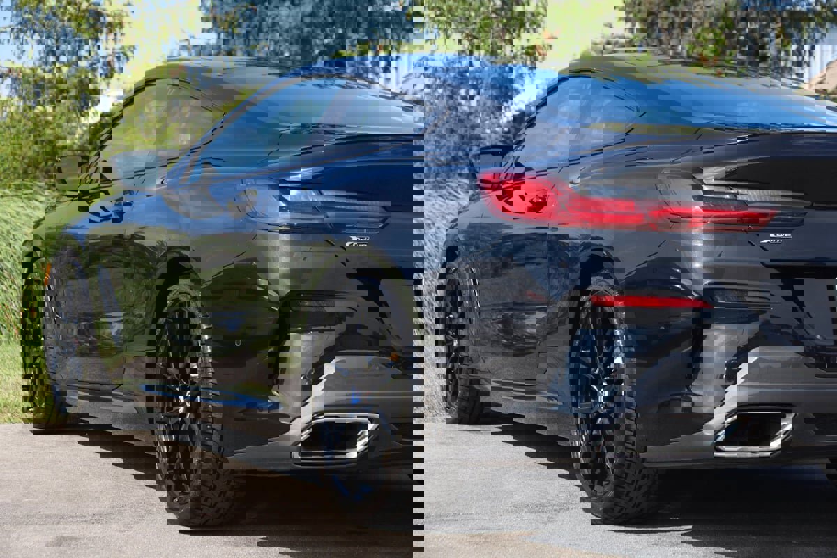 Used 2023 BMW M850i xDrive Coupe image 28