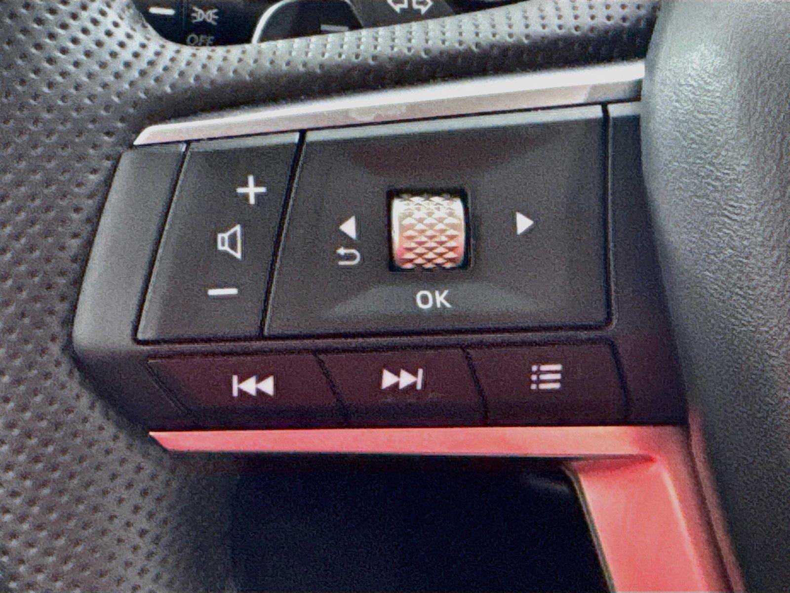 Used 2026 Mitsubishi Outlander AWD image 15