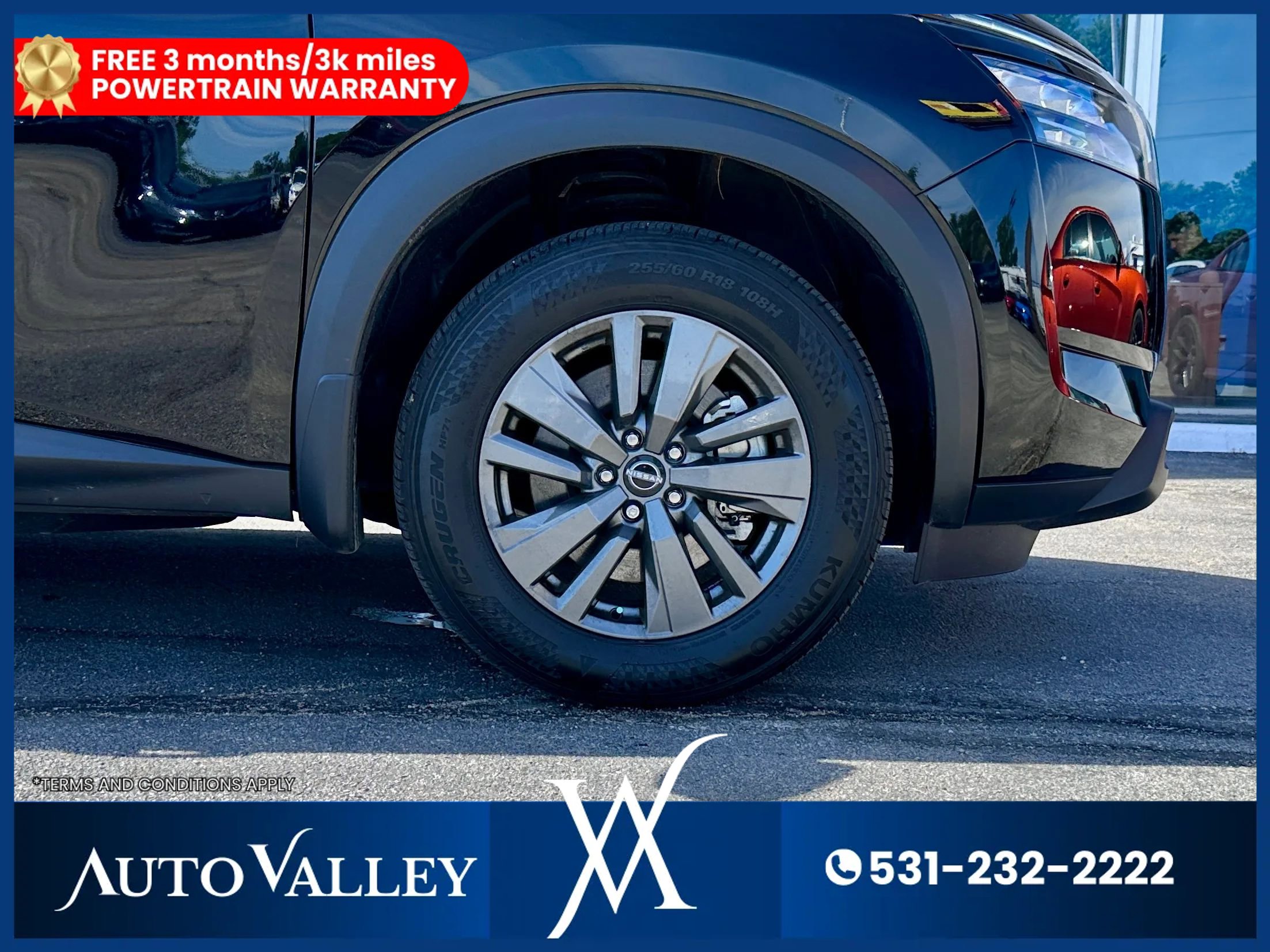 Used 2024 Nissan Pathfinder S image 9