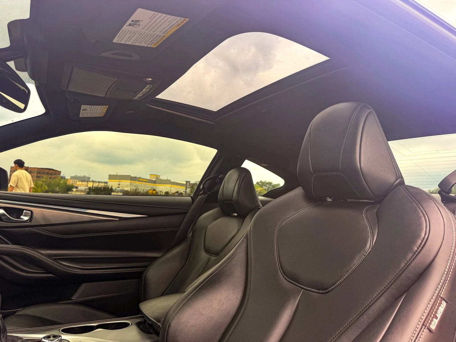 Used 2018 INFINITI Q60 3.0t Luxe AWD/4WD image 19