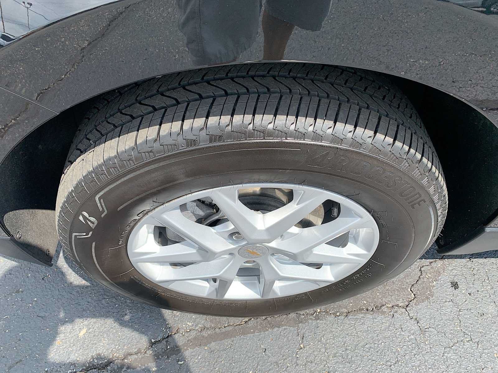Used 2023 Chevrolet Equinox LT AWD/4WD image 31