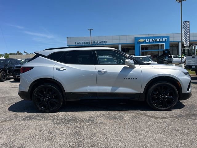 Used 2021 Chevrolet Blazer RS w/ Enhanced Convenience Package FWD image 2