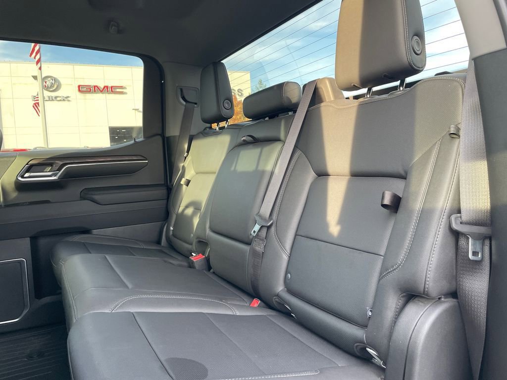 Used 2023 GMC Sierra 1500 SLT w/ SLT Convenience Package image 11