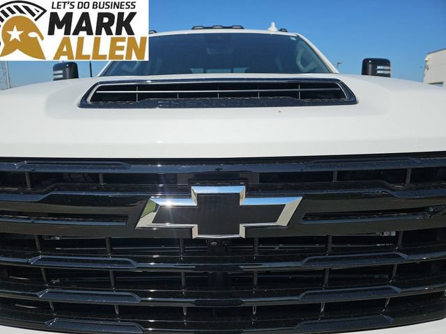 Used 2025 Chevrolet Silverado 2500 LTZ w/ LTZ Plus Package AWD/4WD image 32