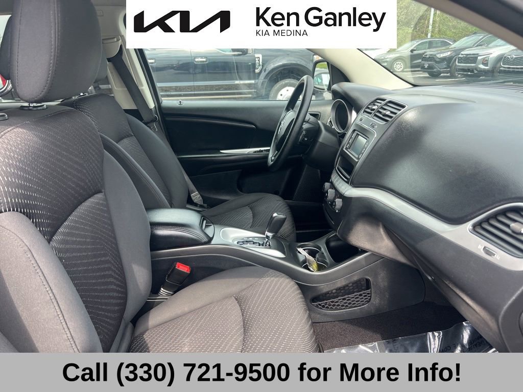 Used 2017 Dodge Journey SXT w/ Comfort/Convenience Group image 54