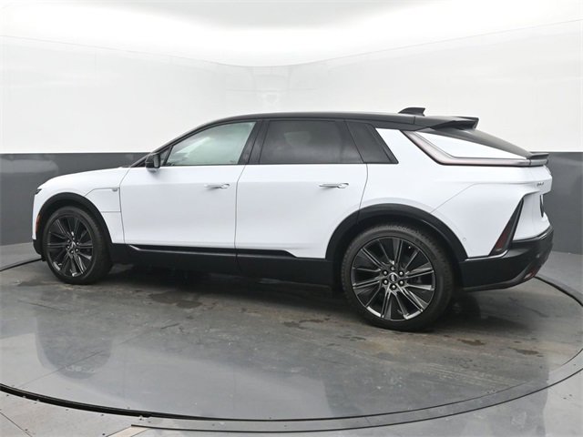 New 2026 Cadillac Lyriq Signature Sport image 3