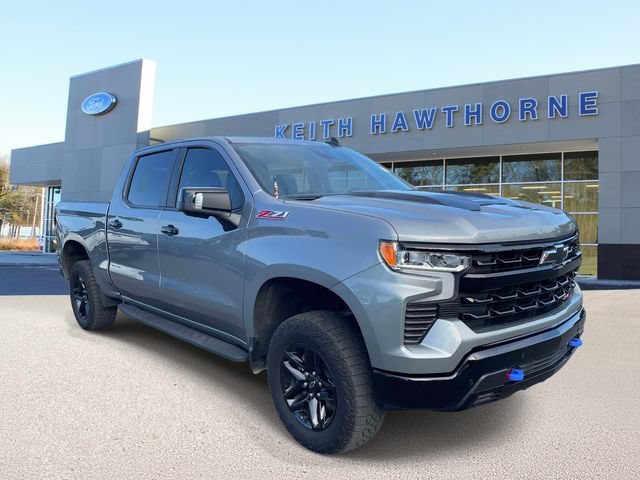 Used 2025 Chevrolet Silverado 1500 LT Trail Boss w/ LT Trail Boss Premium Package AWD/4WD image 1