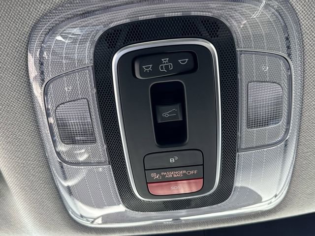 Certified 2025 Hyundai Elantra SEL image 34