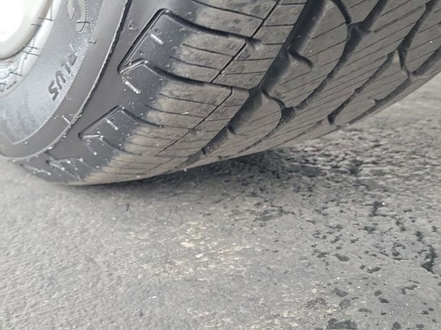 Certified 2023 Chevrolet Bolt EUV LT w/ Driver Confidence Package image 33