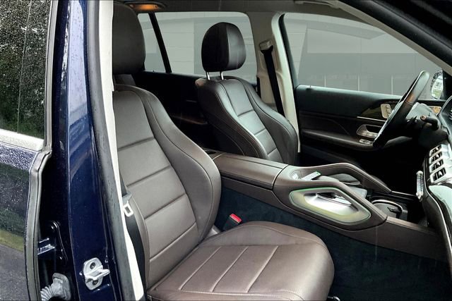 Used 2021 Mercedes-Benz GLS 450 4MATIC image 7