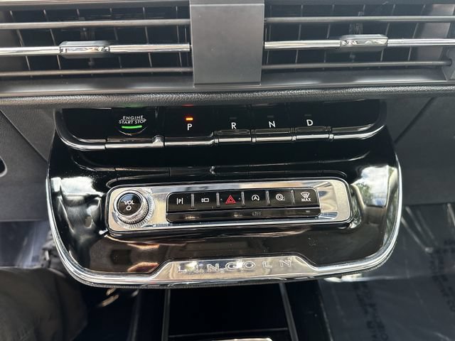Certified 2024 Lincoln Corsair AWD w/ Equipment Group 101A image 24