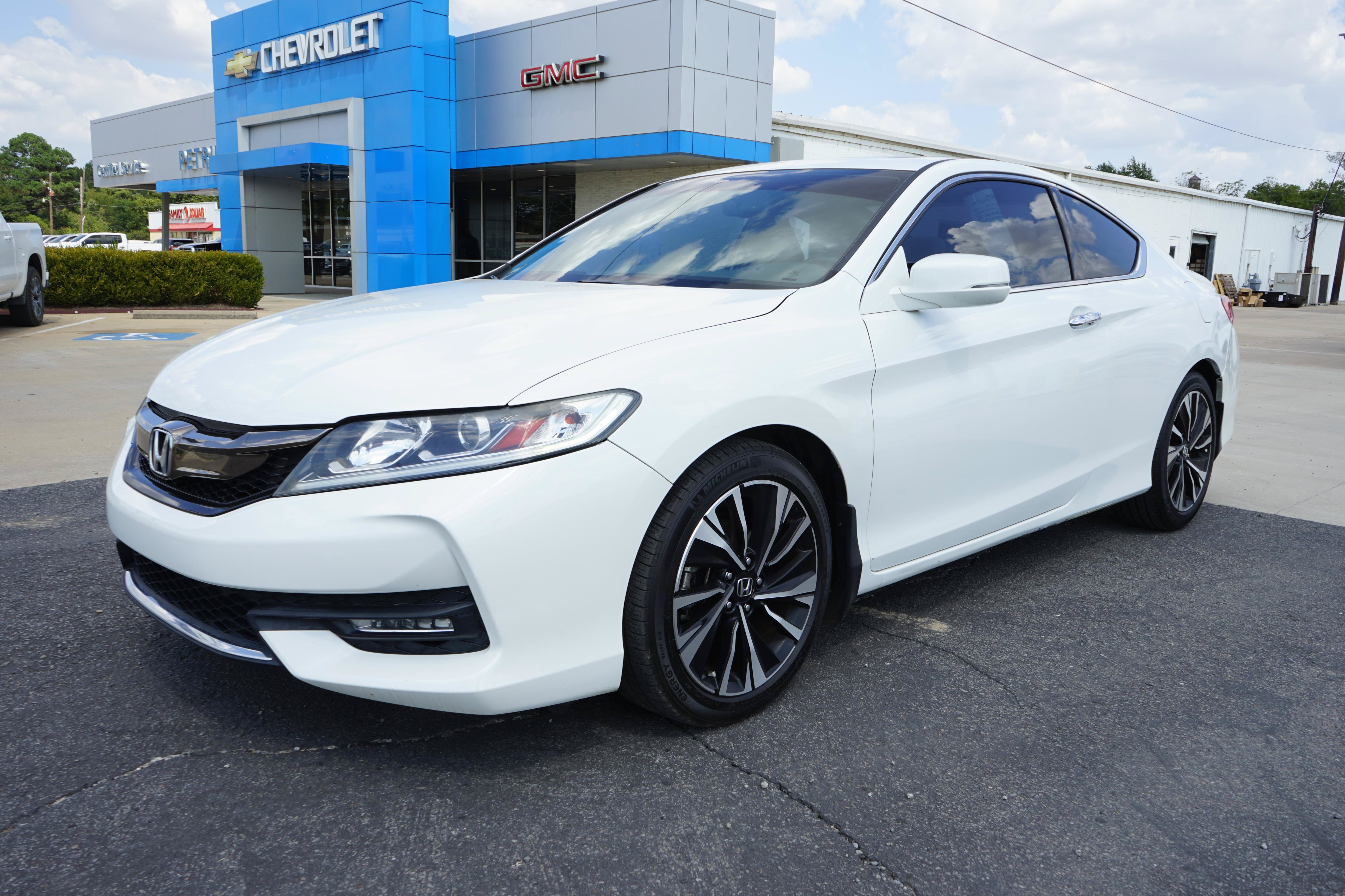 Used 2016 Honda Accord EX-L image 1