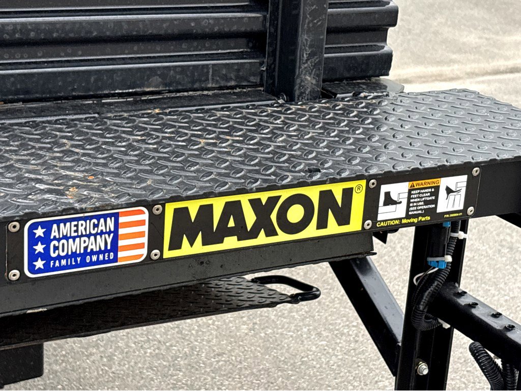 Used 2024 Isuzu NQR image 19