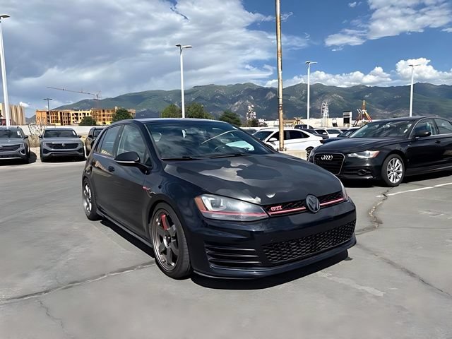 Used 2017 Volkswagen GTI Sport FWD image 2