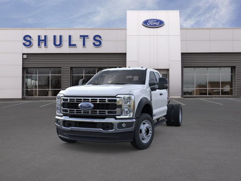New 2026 Ford F550 4x4 SuperCab Super Duty image 2