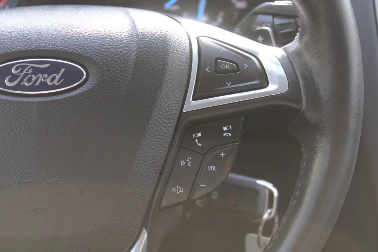 Used 2014 Ford Fusion SE w/ Equipment Group 202A image 37