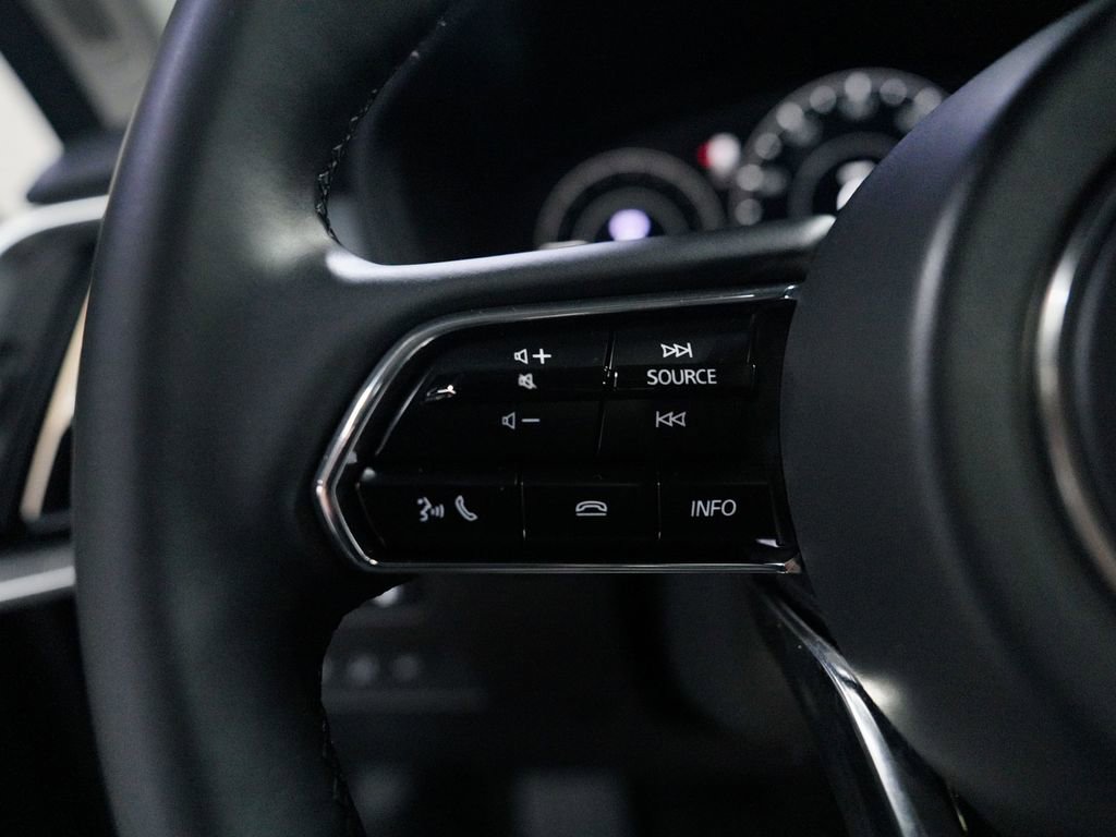 Used 2024 MAZDA CX-90 Plug-In Hybrid w/ Premium Pkg AWD/4WD image 24