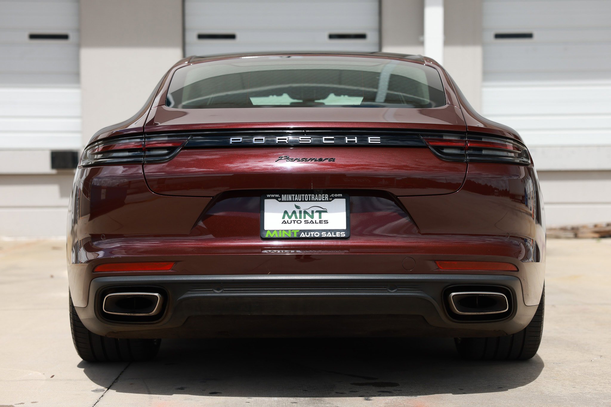 Used 2019 Porsche Panamera RWD image 11