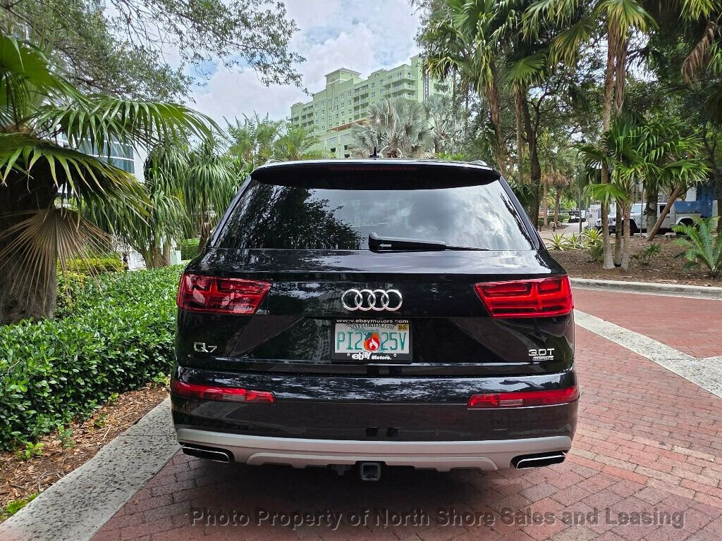 Used 2017 Audi Q7 3.0T Prestige AWD/4WD image 15