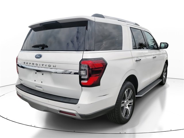 Certified 2022 Ford Expedition Limited image 4