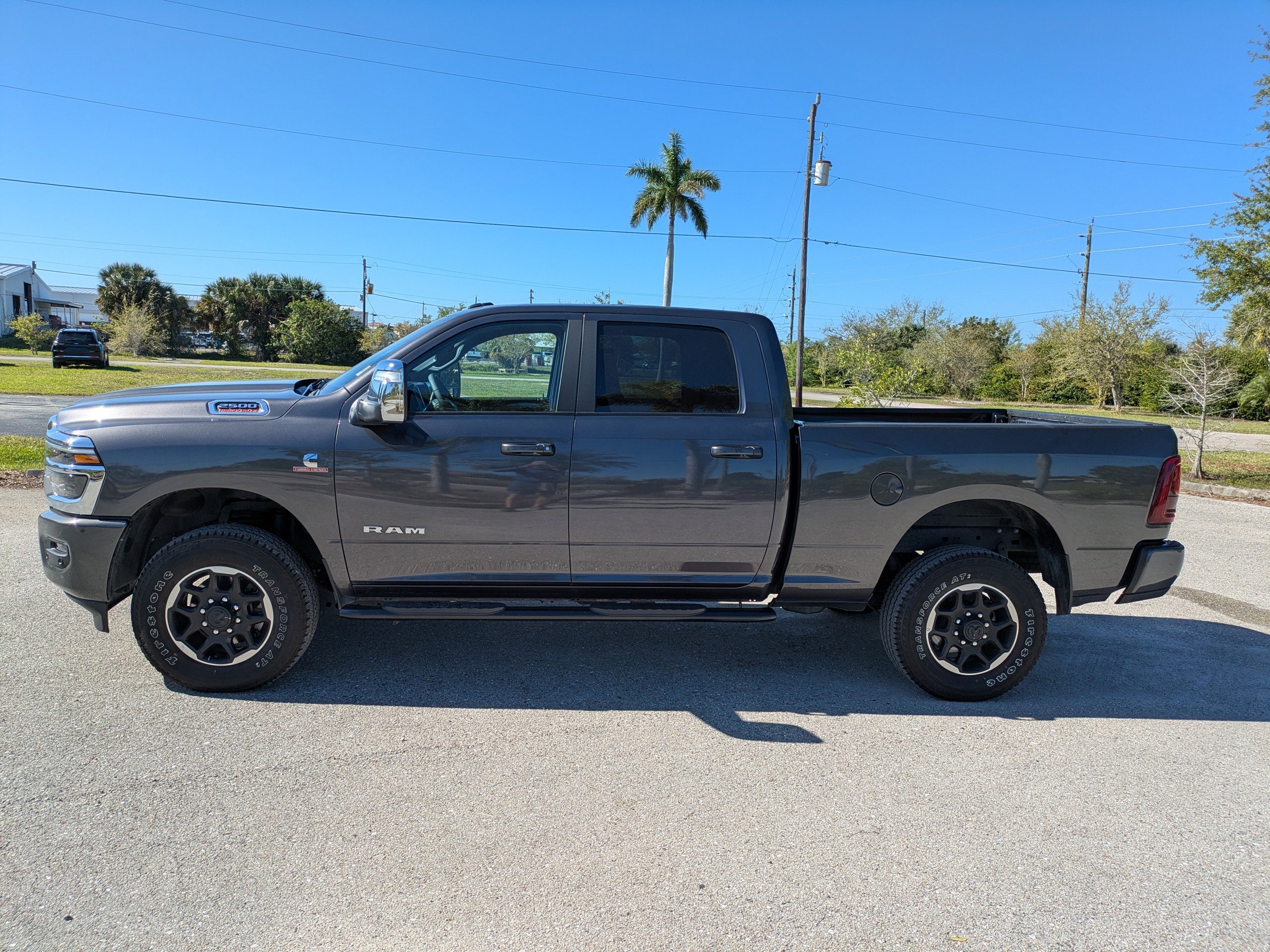 Used 2025 RAM 2500 Laramie image 7