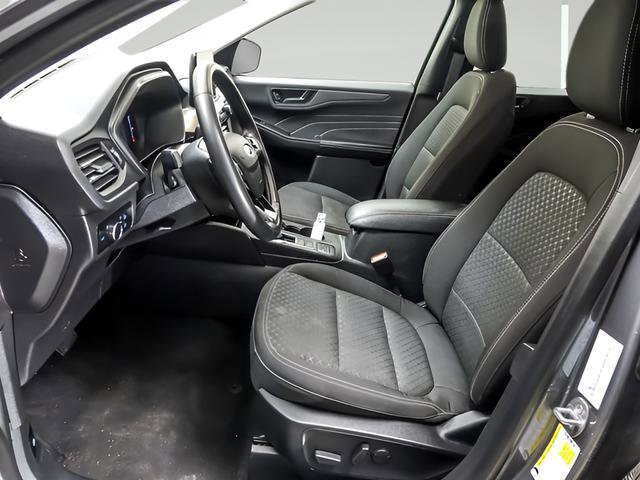 Used 2023 Ford Escape Active w/ Cold Weather Package image 8