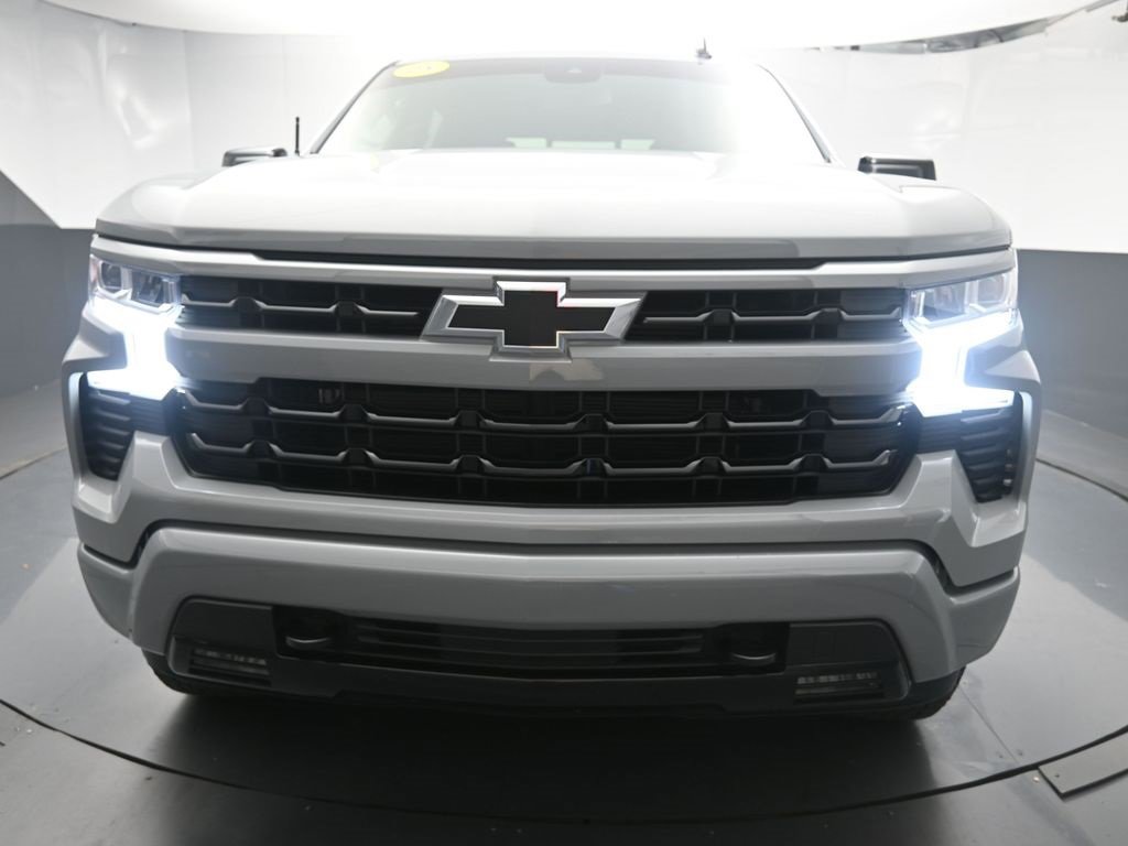 Used 2025 Chevrolet Silverado 1500 RST w/ Convenience Package II image 33