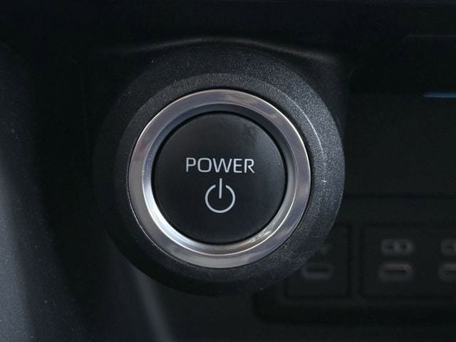 Used 2023 Toyota Venza LE AWD/4WD image 20