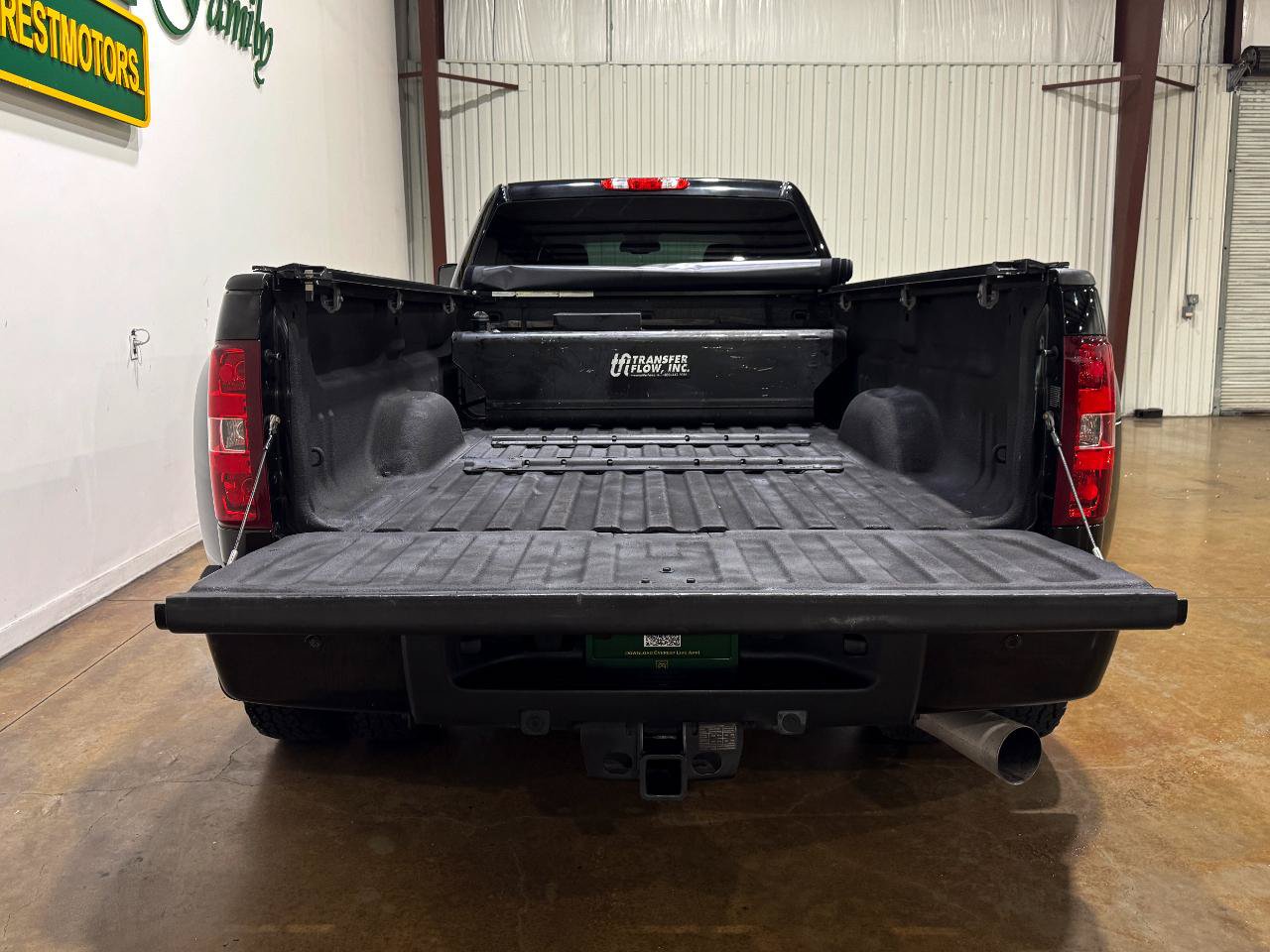 Used 2011 GMC Sierra 3500 Denali AWD/4WD image 39